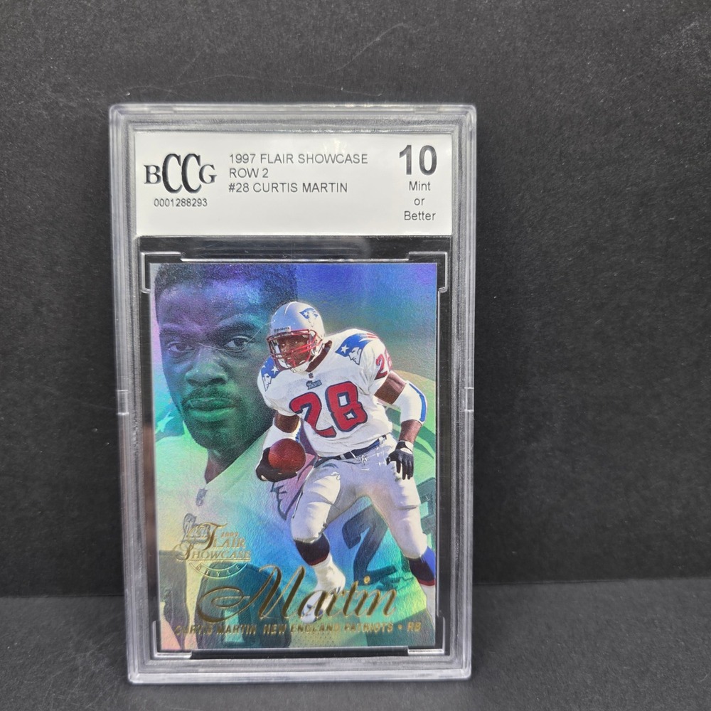 Flair Showcase Football Card Curtis Martin BCCG 10 1997 Row 2 Patriots #28